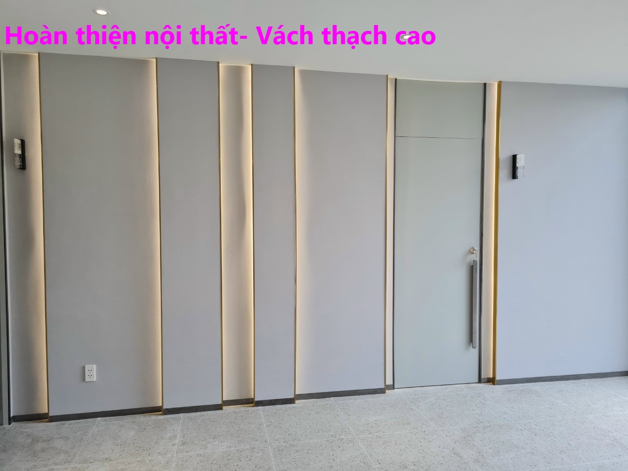 Vách trang trí khe đèn